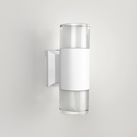 Фасадный белый светильник с акрилом 19х6,5 см