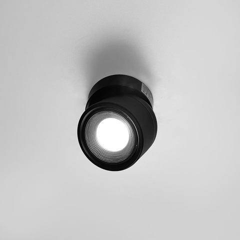 Накладний чорний поворотний світильник 4000K Ø8,5х10,5 см