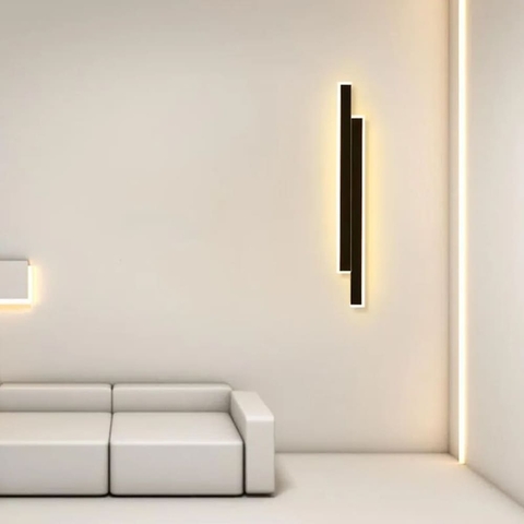 Ліве бра у чорному корпусі 60 см