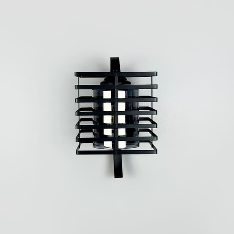 Металеве бра в стилі Лофт у чорному корпусі 30х16 см з графітовим плафоном