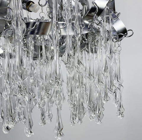 Підвісний світильник в кольорі хром з скляними закрученими підвісами Ø 80 см