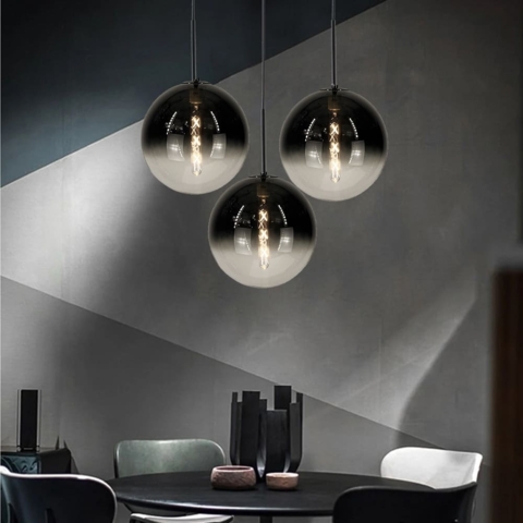 Світильник із градієнтним графітовим плафоном Ø 30 см