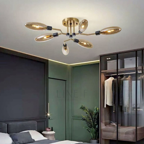 Стельова люстра на 6 видовжених янтарних плафонів