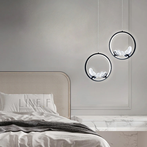 Подвесные светильники с бабочками в черном корпусе