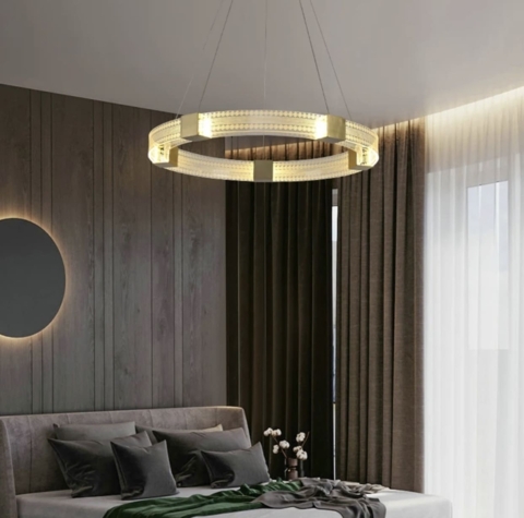 Люстра Round Dome у золотому каркасі Ø 80 см