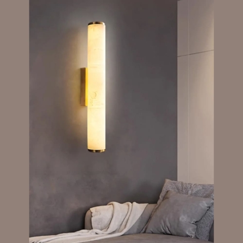 Стильне бра з імітацією каменю у корпусі 40х6х9 см