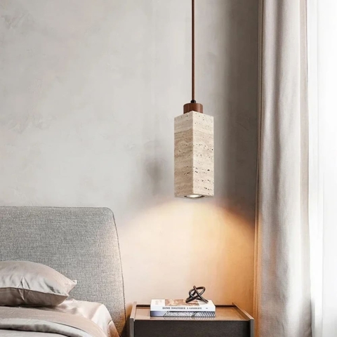 Світильник із підвісним травертиновим корпусом дерев'яною фурнітурою 6,5х6,5х28 см