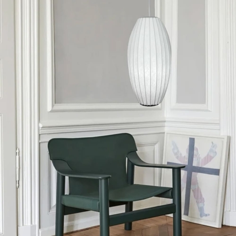 Белый дизайнерский светильник с полимерным овальным абажуром Ø28x55 см