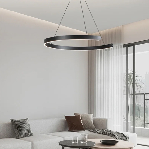 Современная кольцевая люстра в черном каркасе Ø 80 см