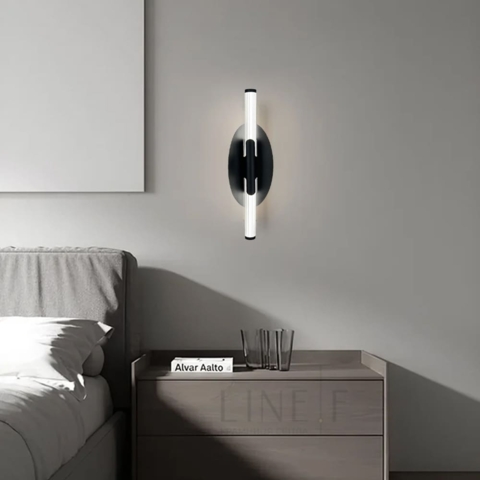 Удлиненное светодиодное черное бра с рельефным рассеивателем 40 см