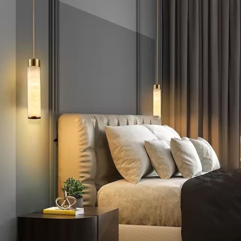 Подвесной светильник в латунном корпусе с имитацией мрамора Ø6х30 см