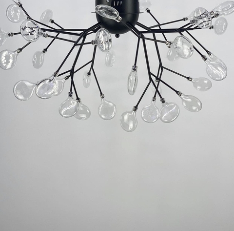 Стельова каскадна люстра на 36 плафонів в чорному кольорі