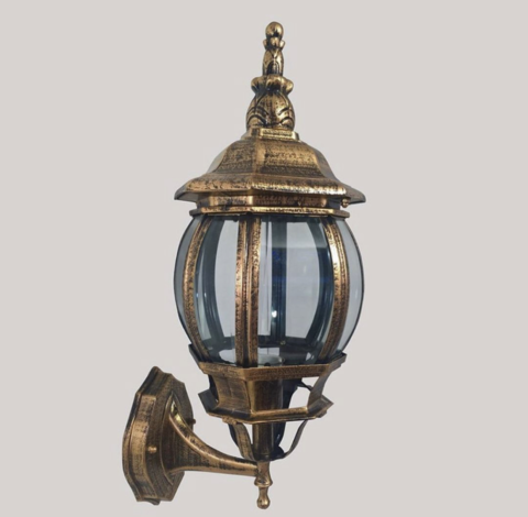 Настінний ліхтар під лампу