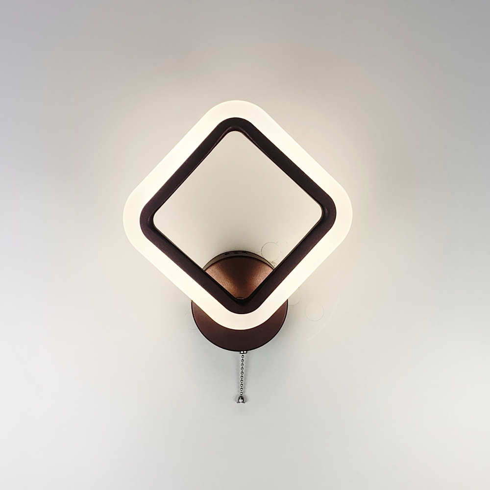 Геометричний LED світильник в корпусі coffee