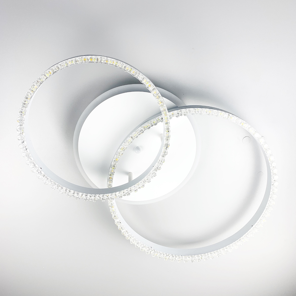 LED люстра на 2 кольца белого цвета с фурнитурой хром