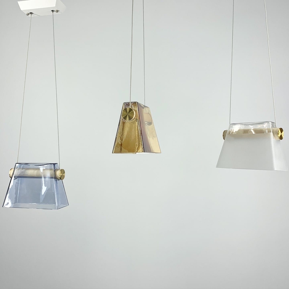 Оригінальні дизайнерські підвісні світильники з фурнітурою з екошкіри